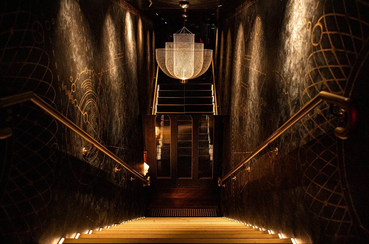 Entrance staircase descending into the basement